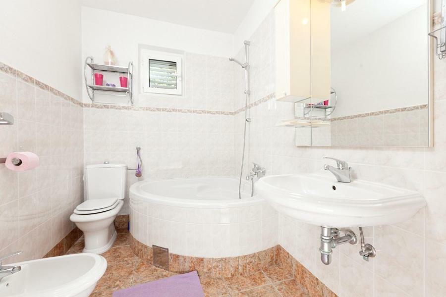 Apartmani "Miso" Podgora Esterno foto