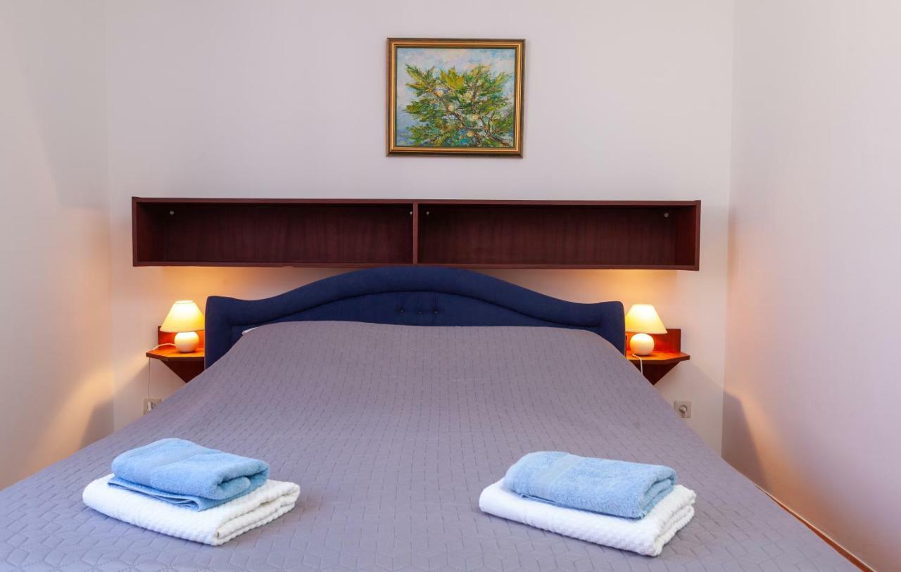 Apartmani "Miso" Podgora Esterno foto