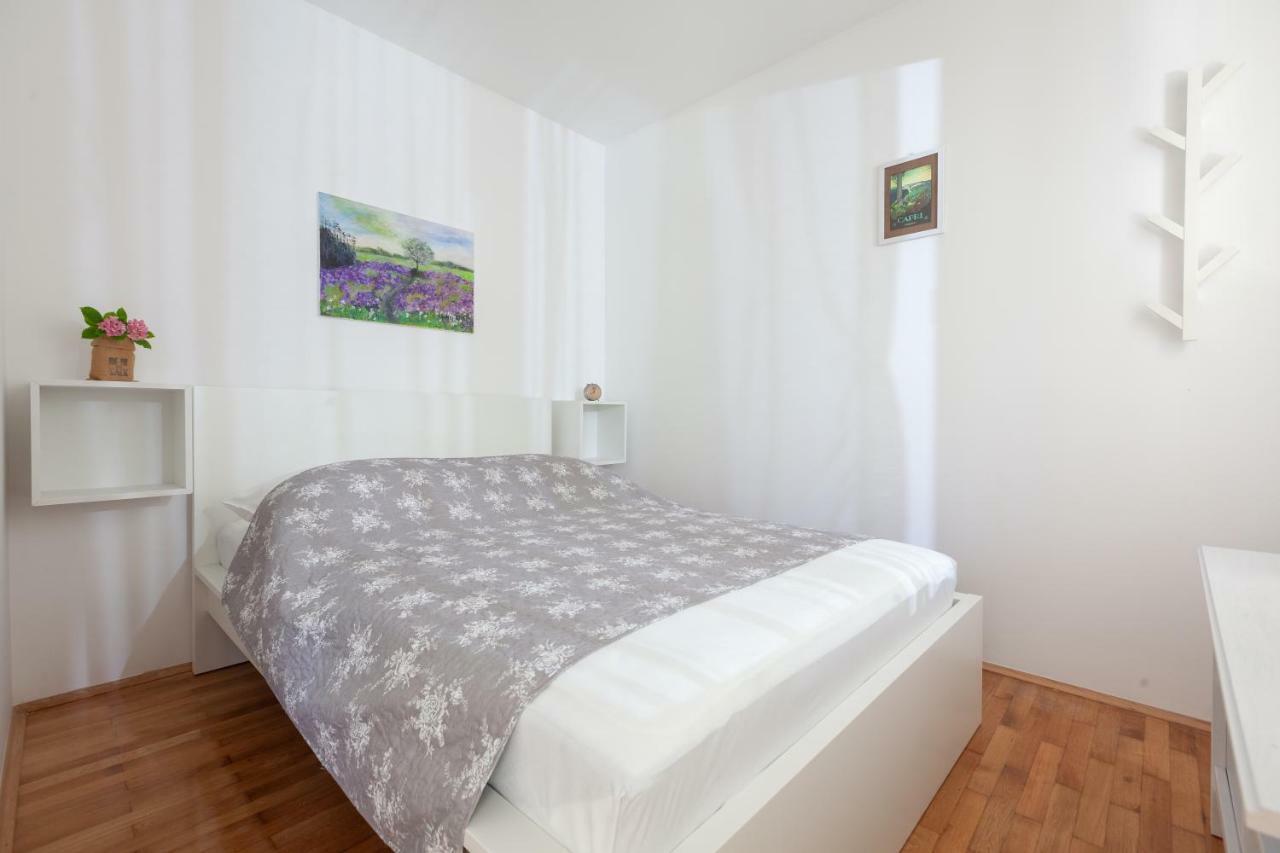 Apartmani "Miso" Podgora Esterno foto