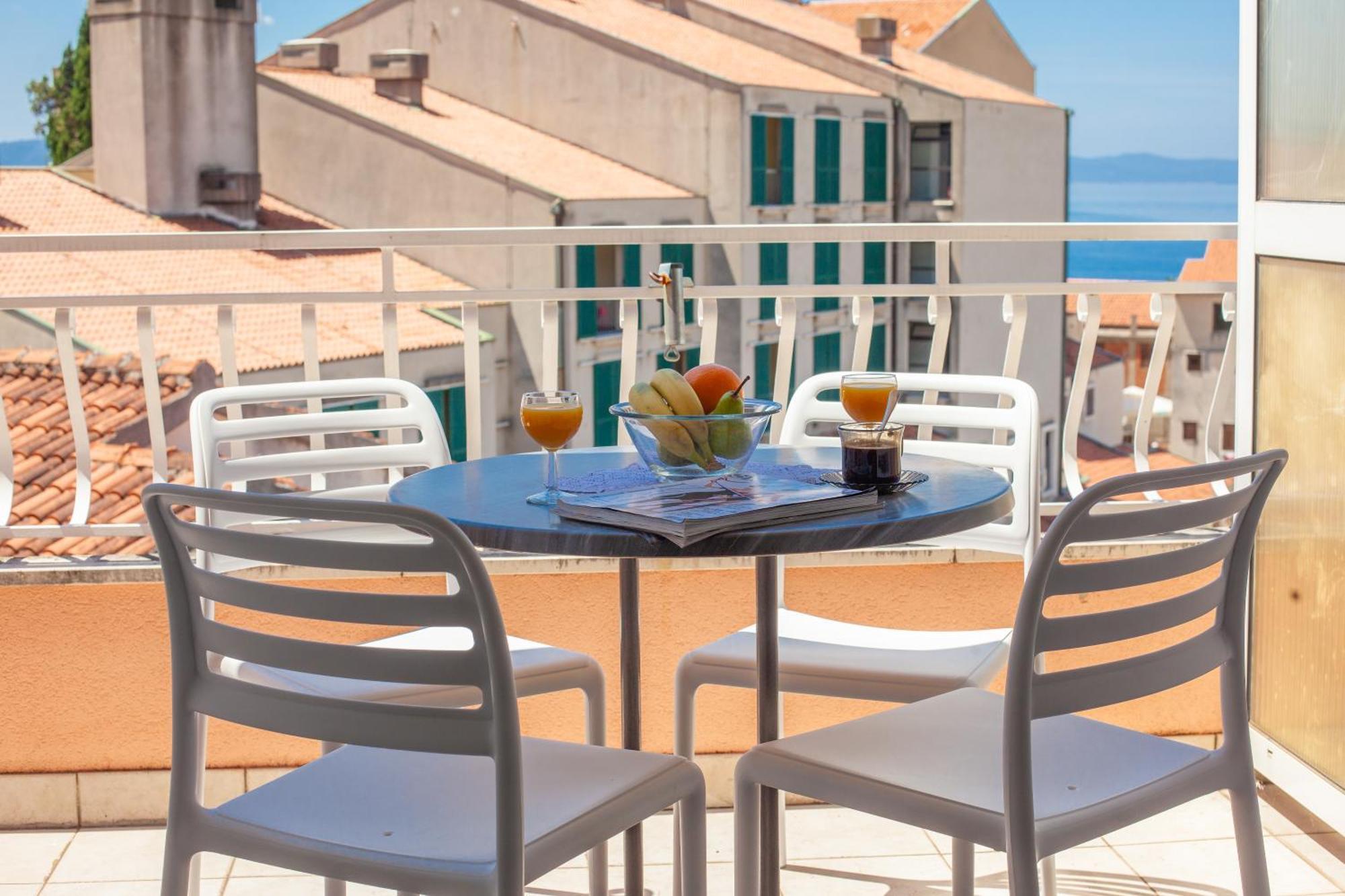 Apartmani "Miso" Podgora Esterno foto