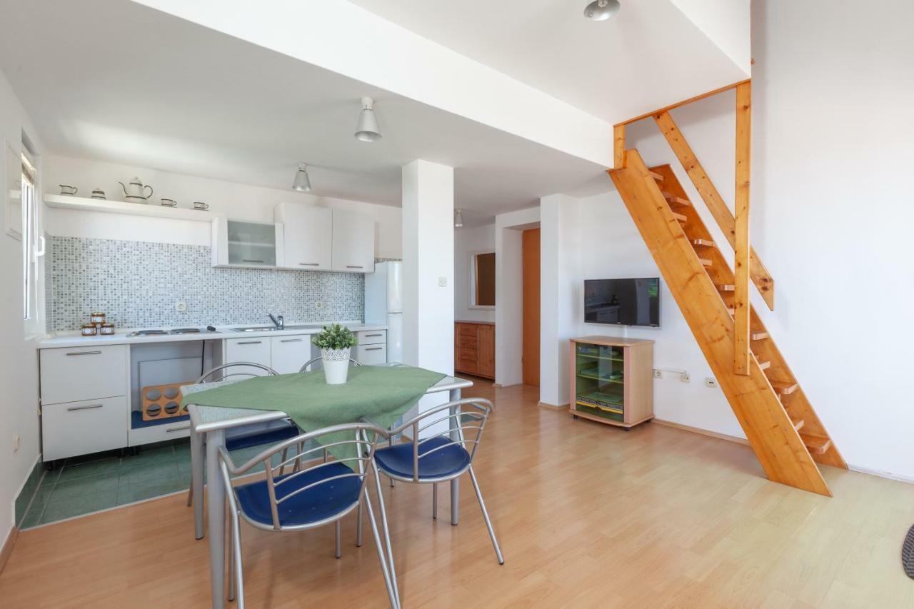 Apartmani "Miso" Podgora Esterno foto