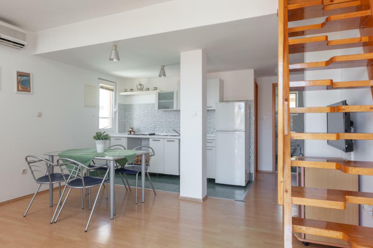 Apartmani "Miso" Podgora Esterno foto