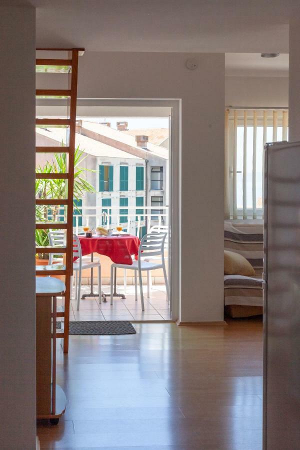 Apartmani "Miso" Podgora Esterno foto
